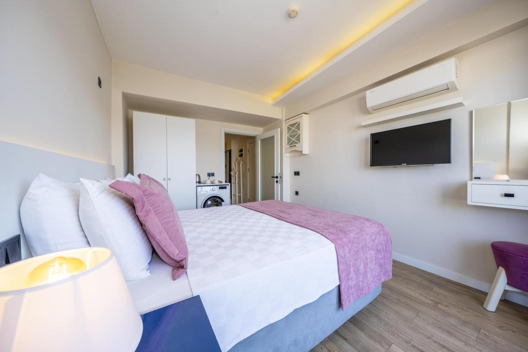 Ece Marina Suites Fethiye Eksteriør bilde